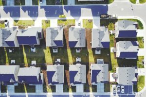 Read more about the article Ferienwohnung muss von Eigentümergemeinschaft geduldet werden – BGH Urteil
